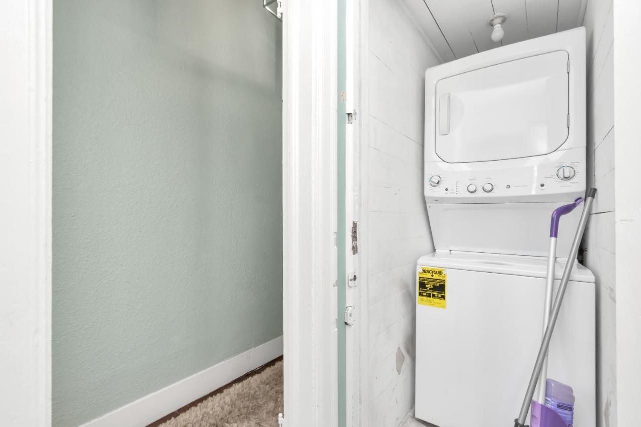 2 Kitchens,2 Living Rooms,4 Bedrooms-Close To All! Galveston Exterior foto