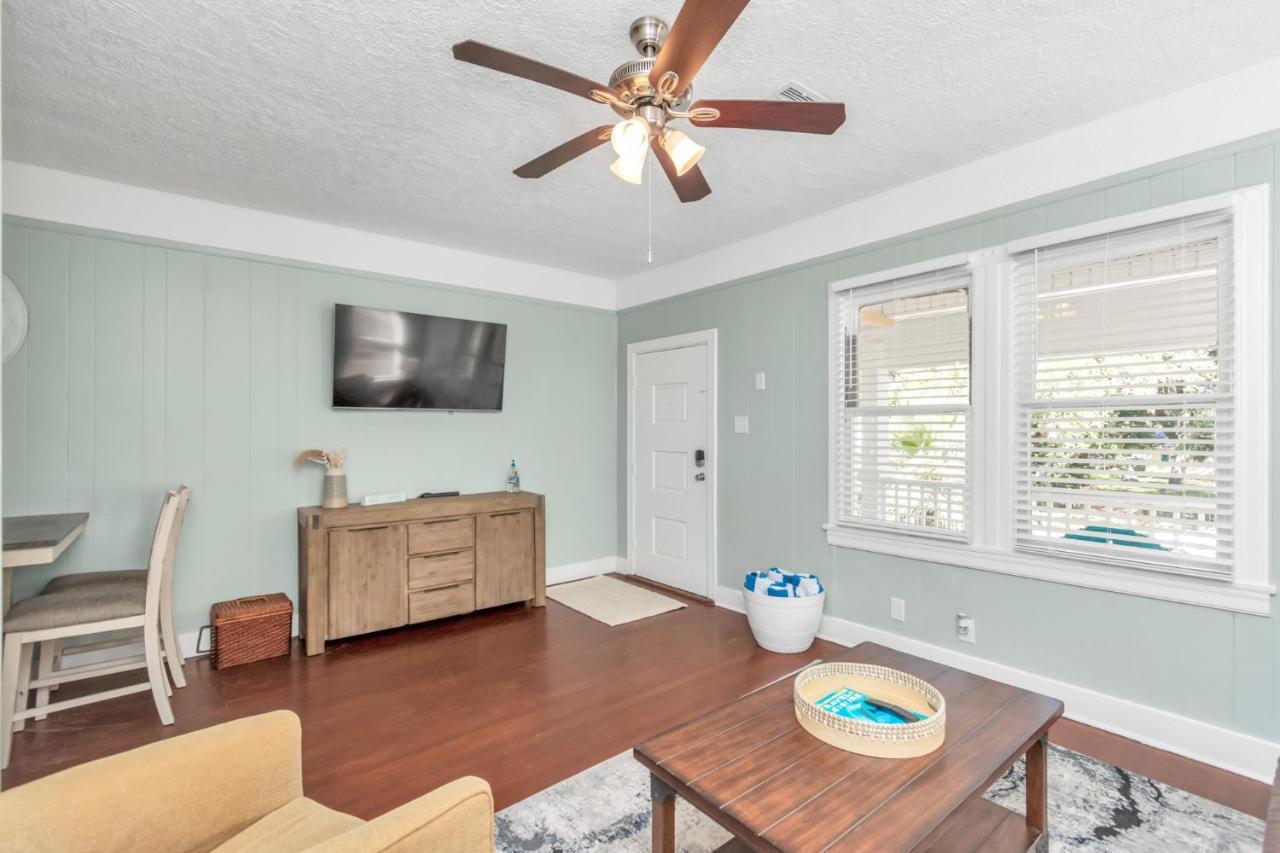 2 Kitchens,2 Living Rooms,4 Bedrooms-Close To All! Galveston Exterior foto