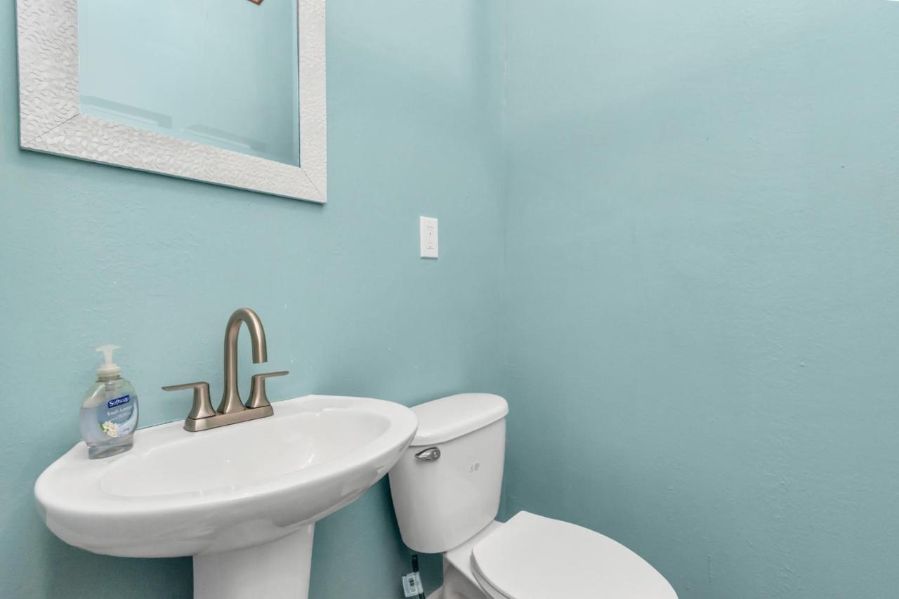 2 Kitchens,2 Living Rooms,4 Bedrooms-Close To All! Galveston Exterior foto
